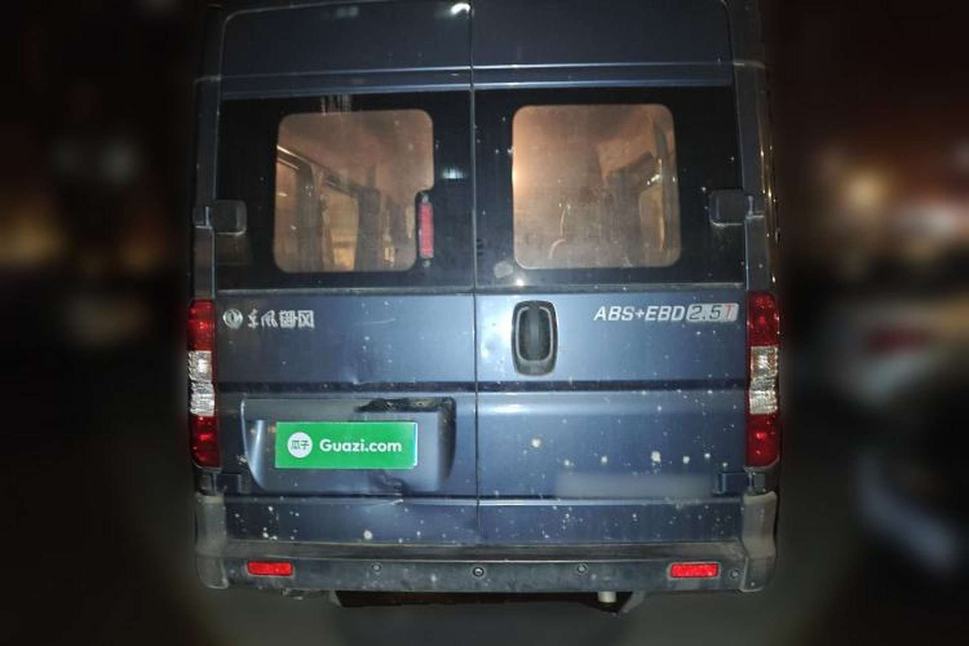 Used Dongfeng Yufeng 2016 2.5T Lingyun Edition Yulibao Short Wheelbase Mid-Roof National V ZD25 Rear