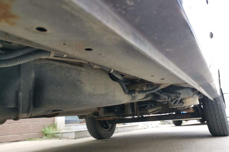 Used Dongfeng Yufeng  Chassis Front Left