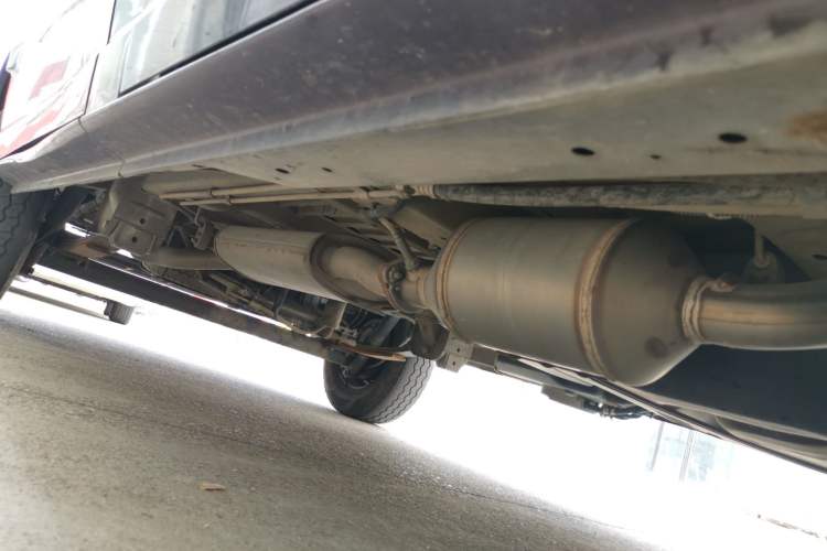 Used Dongfeng Yufeng  Chassis Front Right