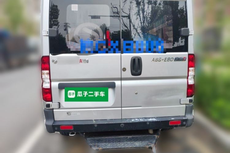 Used Dongfeng Yufeng 2016 2.5T Lingyun Van Short Wheelbase Mid-Roof China V Standard ZD25 Rear
