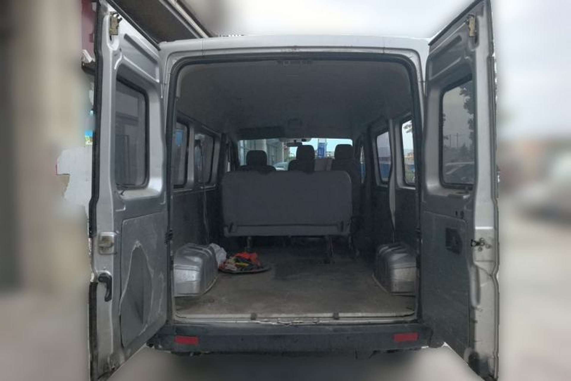 Used Dongfeng Yufeng 2016 2.5T Lingyun Edition Yulibao Premium Short Wheelbase Mid-Roof ZD25 Trunk