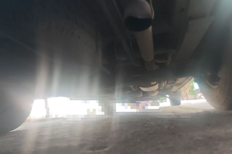 Used Dongfeng Yufeng 2016 2.5T Lingyun Edition Yulibao Premium Short Wheelbase Mid-Roof ZD25 Chassis Rear