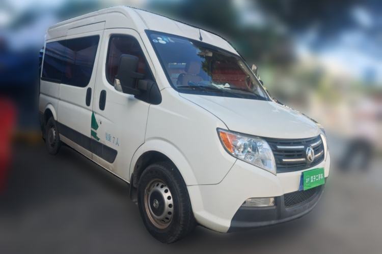 Used Dongfeng Yufeng 2016 2.5T Lingyun Edition Yulibao Premium Short Wheelbase Mid-Roof ZD25 Front Right 45 Deg