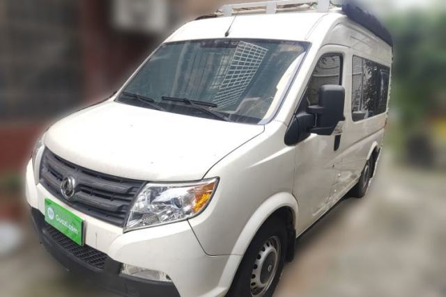 Used Dongfeng Yufeng 2016 2.5T Lingyun Edition Yulibao Short Wheelbase Mid-Roof National V ZD25