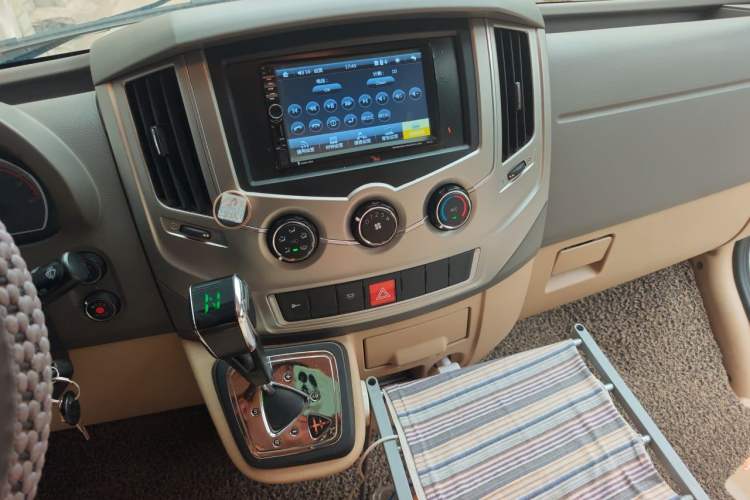 Used Dongfeng Yufeng  Audio And AC Panel
