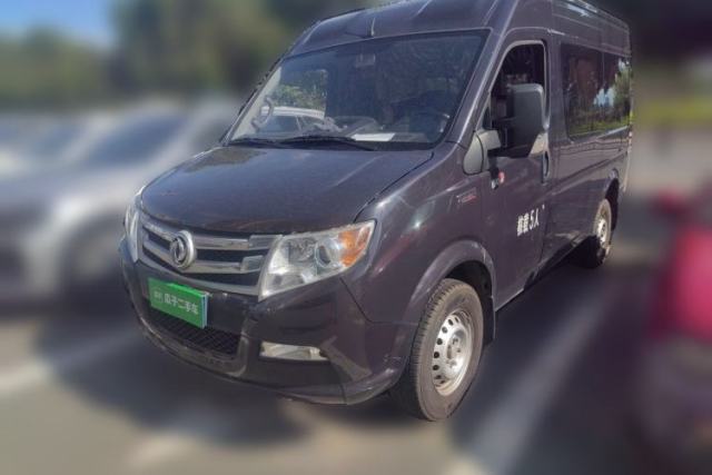 Used Dongfeng Yufeng 2018 2.5T Logistics Vehicle A100 Short Wheelbase Mid-Roof 5-9 Seater China V Standard ZD25