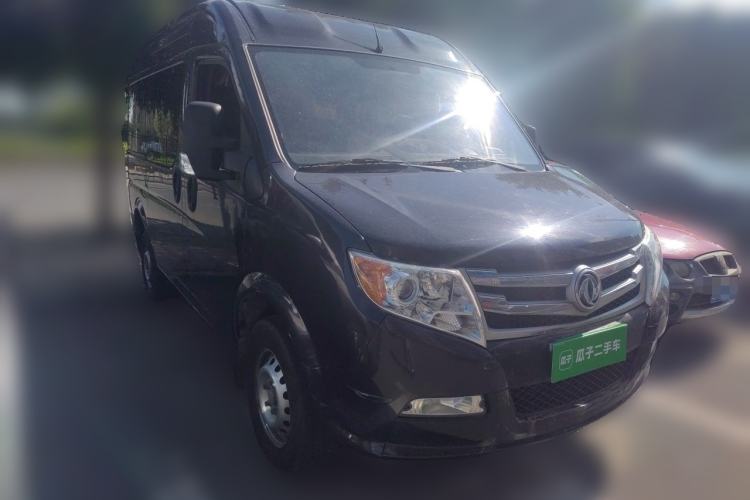 Used Dongfeng Yufeng 2018 2.5T Logistics Vehicle A100 Short Wheelbase Mid-Roof 5-9 Seater China V Standard ZD25 Front Right 45 Deg