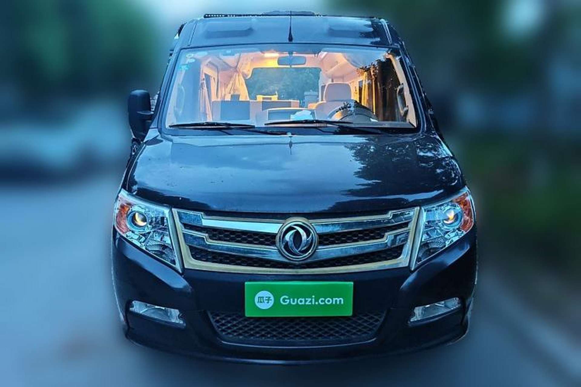 Used Dongfeng Yufeng 2018 2.5T Logistics Vehicle A100 Short Wheelbase Mid-Roof 5-9 Seater China V Standard ZD25 Front