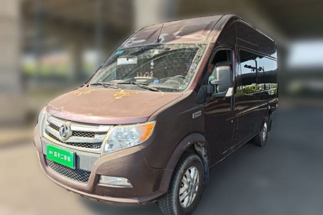 Used Dongfeng Yufeng 2018 2.5T Logistics Vehicle A100 Long Wheelbase High Roof 5-9 Seater China V Emission Standard ZD25