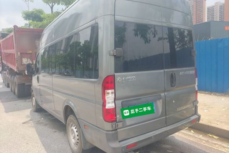 Used Dongfeng Yufeng 2018 2.5T Logistics Vehicle A100 Short Wheelbase Mid-Roof 3-Seater China V Standard ZD25 Rear Left 45 Deg
