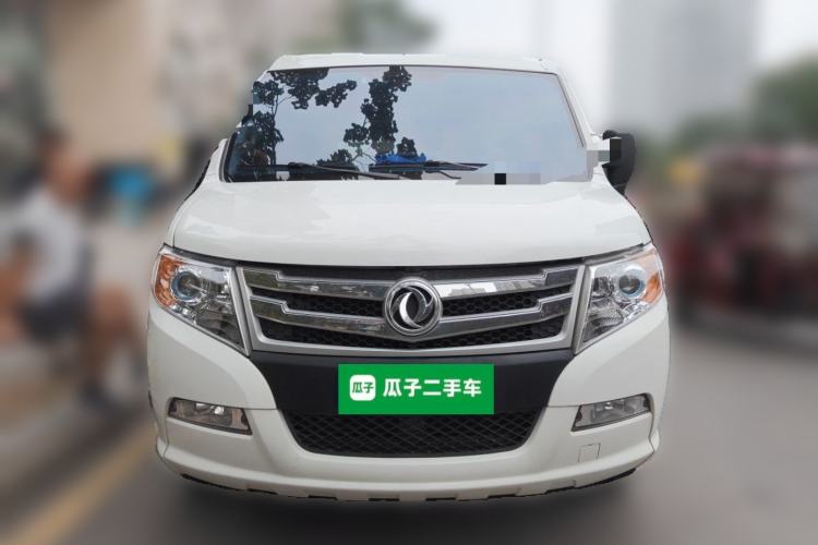 Used Dongfeng Yufeng 2018 2.5T Logistics Vehicle A100 Short Wheelbase Mid-Roof 5-9 Seater China V Standard ZD25 Front
