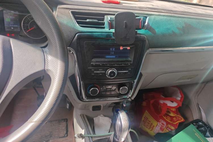 Used Dongfeng Yufeng  Audio And AC Panel