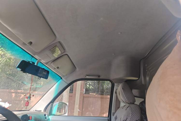 Used Dongfeng Yufeng  Headliner