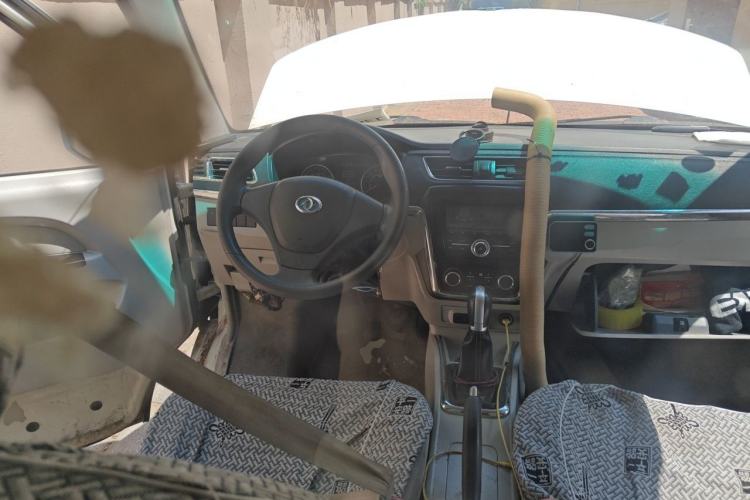Used Dongfeng Yufeng  Steering Wheel