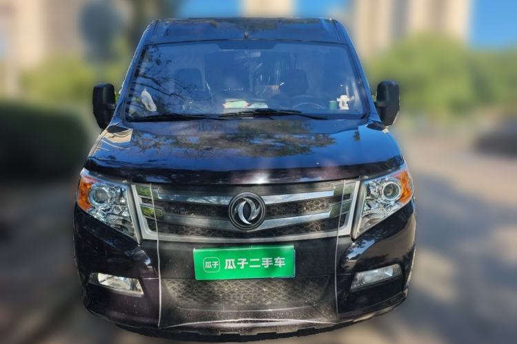 Used Dongfeng Yufeng 2020 2.5T V9 Logistics Vehicle Long Wheelbase Mid-Roof Design 6-9 Seater China V Emission Standard ZD25 Front
