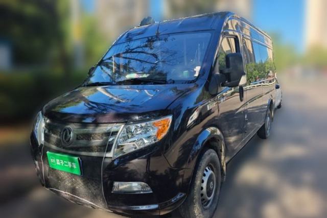 Used Dongfeng Yufeng 2020 2.5T V9 Logistics Vehicle Long Wheelbase Mid-Roof Design 6-9 Seater China V Emission Standard ZD25