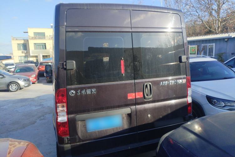 Used Dongfeng Yufeng 2020 2.3T Economy Standard Edition Logistics Vehicle Short Wheelbase Mid-Roof Design 5-9 Seats WP2.3 Exterior 4
