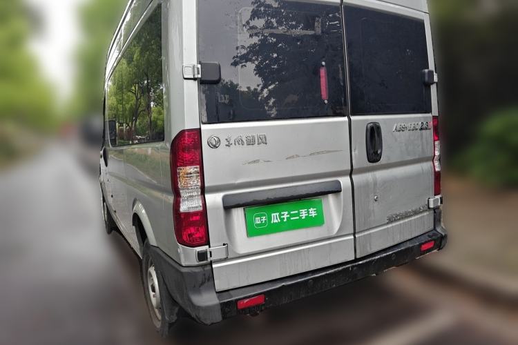 Used Dongfeng Yufeng 2020 2.3T Economy Standard Edition Logistics Vehicle Short Wheelbase Mid-Roof Design 5-9 Seats WP2.3 Rear Left 45 Deg