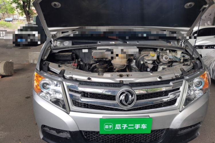 Used Dongfeng Yufeng 2020 2.3T Economy Standard Edition Logistics Vehicle Short Wheelbase Mid-Roof Design 5-9 Seats WP2.3 Engine Bay Right