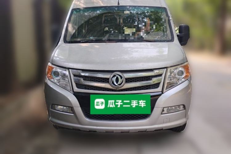 Used Dongfeng Yufeng 2020 2.5T V9 Logistics Vehicle Long Wheelbase High Roof 6-9 Seater China V Emission Standard ZD25 Front