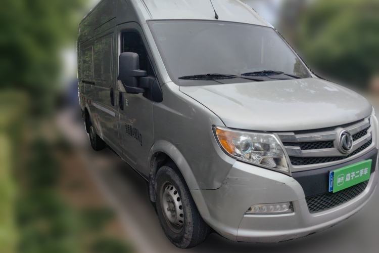 Used Dongfeng Yufeng 2020 2.3T Economy Van Long Wheelbase High Roof 3-Seater WP2.3 Front Right 45 Deg