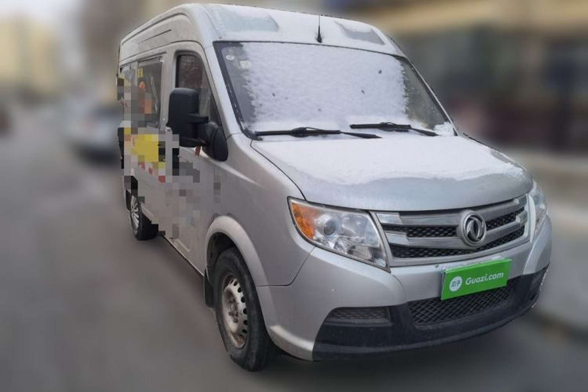 Used Dongfeng Yufeng 2020 2.3T Economy Standard Edition VAN Short Wheelbase Mid-Roof 3-Seater WP2.3 Front Right 45 Deg