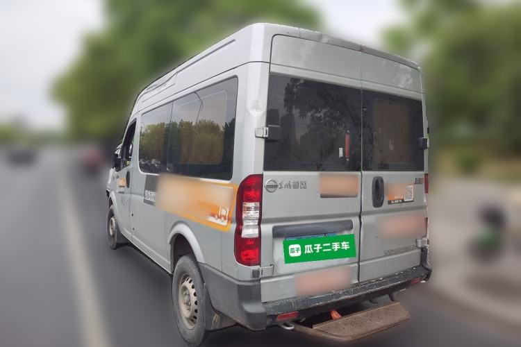 Used Dongfeng Yufeng 2020 2.5T V9 Value-Added Edition Logistics Vehicle Short Wheelbase Mid-Roof Design 5–9 Seater China V Emission Standard ZD25 Rear Left 45 Deg