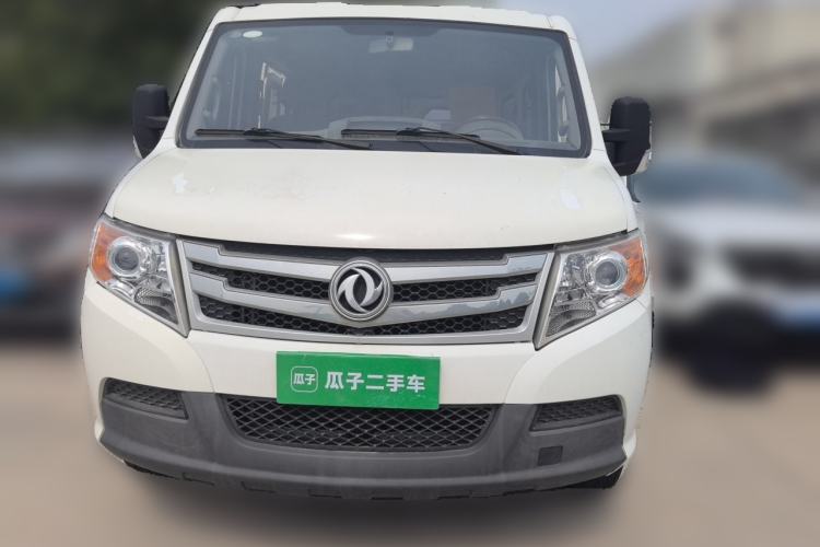 Used Dongfeng Yufeng 2020 2.3T Economy Logistics Vehicle Short Wheelbase Low Roof 5-9 Seater WP2.3 Front
