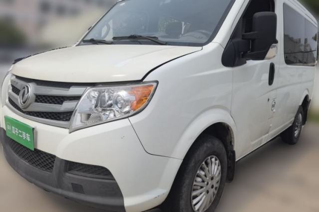 Used Dongfeng Yufeng 2020 2.3T Economy Logistics Vehicle Short Wheelbase Low Roof 5-9 Seater WP2.3