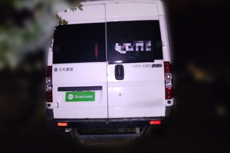 Used Dongfeng Yufeng 2020 2.3T Economy Logistics Vehicle Short Wheelbase Low Roof 5-9 Seater WP2.3 Rear