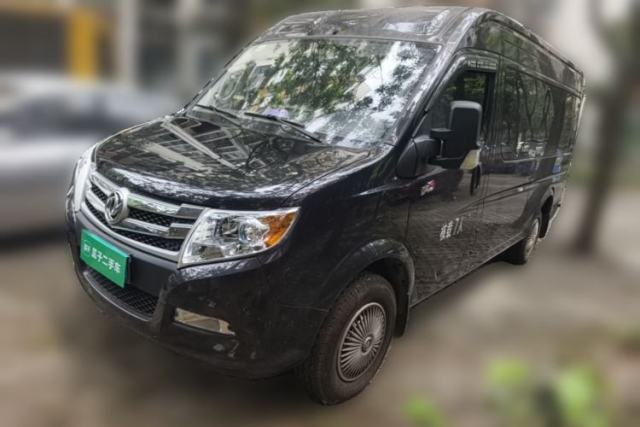 Used Dongfeng Yufeng 2021 2.4T Rear-Drive Logistics Vehicle Long Wheelbase Mid-Roof 6-9 Seater China VI Emission Standard YCY24140-60