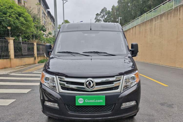 Used Dongfeng Yufeng 2021 2.0T Rear-Drive Logistics Vehicle Short Wheelbase Mid-Roof 5-9 Seaters China VI Standard D20 Exterior 1