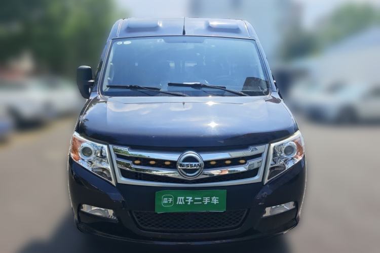 Used Dongfeng Yufeng 2021 2.3T V9 Logistics Vehicle Short Wheelbase Mid-Roof Design 5-9 Seater China V Emission Standard WP2.3 Front