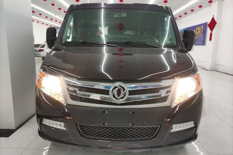 Used Dongfeng Yufeng 2021 2.0T Power King Front-Drive Logistics Van Short Wheelbase Low Roof 5-9 Seater China VI Emission Standard ZD20 Front