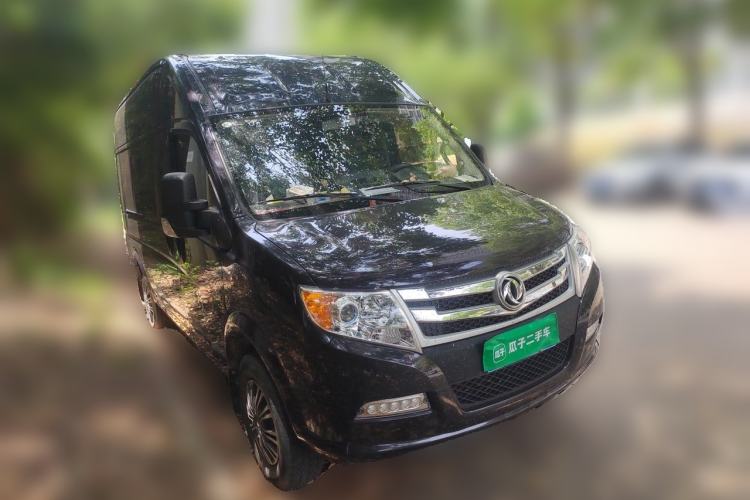 Used Dongfeng Yufeng 2021 2.0T Power King Front-Drive Logistics Vehicle Long Wheelbase High Roof 6-9 Seats China VI ZD20 Front Right 45 Deg