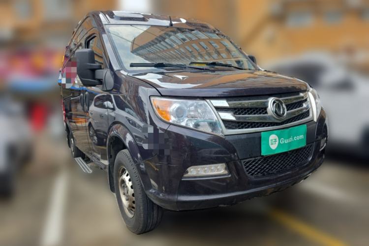 Used Dongfeng Yufeng 2021 2.0T Power King Front-Drive Logistics Vehicle Long Wheelbase Mid-Roof Design 6–9 Seats China VI Emission Standard ZD20 Front Right 45 Deg