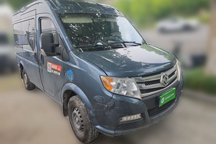 Used Dongfeng Yufeng 2021 2.3T Power King Front-Drive Logistics Vehicle Short Wheelbase Mid-Roof Design 5-9 Seater China VI Emission Standard M9T Front Right 45 Deg