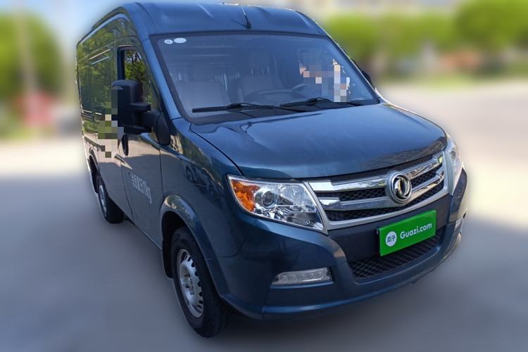 Used Dongfeng Yufeng 2021 2.3T Power King Front-Drive Van Short Wheelbase Mid-Roof 3-Seater China VI Standard M9T Front Right 45 Deg