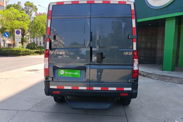 Used Dongfeng Yufeng 2021 2.3T Power King Front-Drive Van Short Wheelbase Mid-Roof 3-Seater China VI Standard M9T Rear
