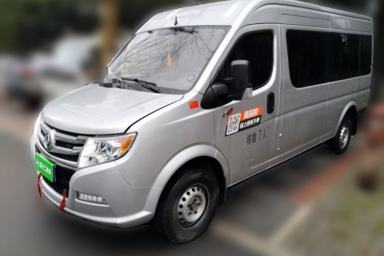 Used Dongfeng Yufeng 2021 2.3T Power King Front-Drive Logistics Van Long Wheelbase Mid-Roof 6–9 Seats China VI Standard M9T