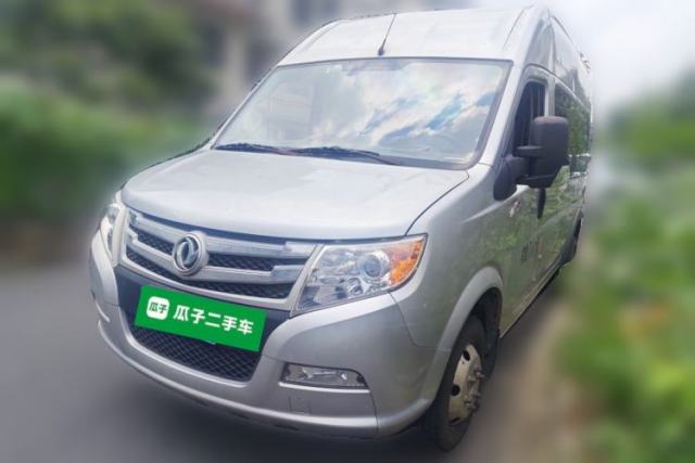 Used Dongfeng Yufeng Dongfeng YuFeng 2.4T, 6-speed manual, 7-seater, diesel (5750x2060x2590)