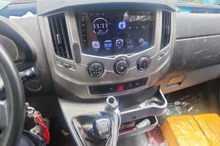 Used Dongfeng Yufeng  Audio And AC Panel