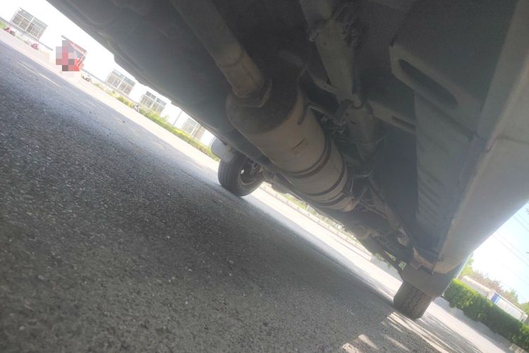 Used Dongfeng Yufeng  Chassis Rear Right