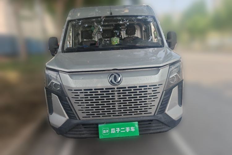 Used Dongfeng Yufeng 2021 2.0T Value Edition Van Long Wheelbase Mid-Roof 3-Seater China VI Standard D20 Exterior 1