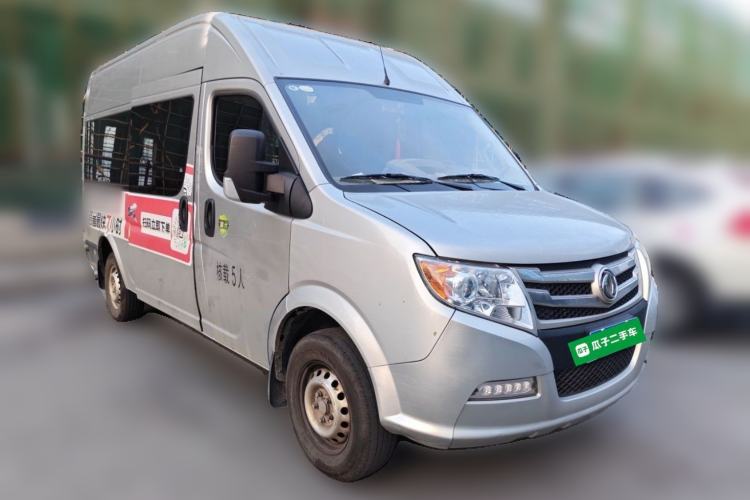 Used Dongfeng Yufeng 2021 2.0T Power King Front-Drive Logistics Vehicle Long Wheelbase High Roof 6-9 Seats China VI ZD20 Exterior 2
