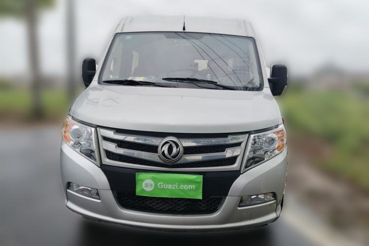 Used Dongfeng Yufeng 2021 2.4T Rear-Drive Logistics Vehicle Short Wheelbase Mid-Roof Design 5–9 Seater China VI Emission Standard Model YCY24140-60 Front
