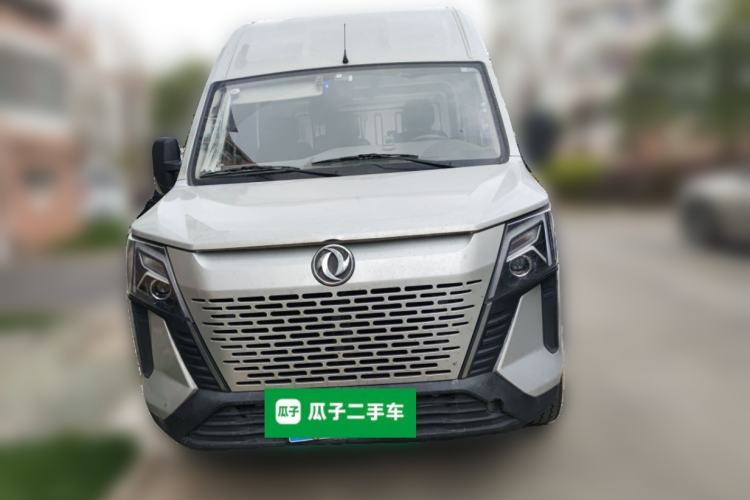Used Dongfeng Yufeng 2021 2.0T Value Edition Van Long Wheelbase High Roof 3-Seater China VI Standard D20 Front