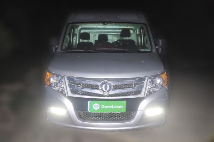 Used Dongfeng Yufeng 2021 2.3T Power King Front-Drive Van Long Wheelbase Mid-Roof 3-Seater China VI Standard M9T Front