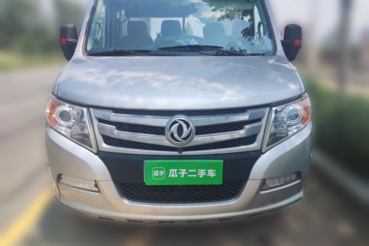 Used Dongfeng Yufeng 2021 2.0T Value-Added Logistics Vehicle Long Wheelbase Mid-Roof Design 6–9 Seats China VI Standard D20 Front