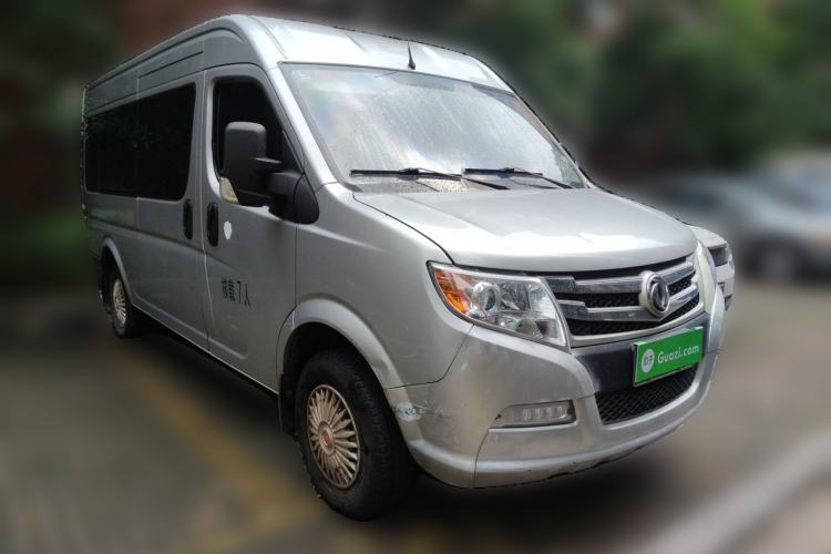 Used Dongfeng Yufeng 2021 2.0T Power King Front-Drive Logistics Vehicle Long Wheelbase Mid-Roof Design 6–9 Seats China VI Emission Standard ZD20 Front Right 45 Deg